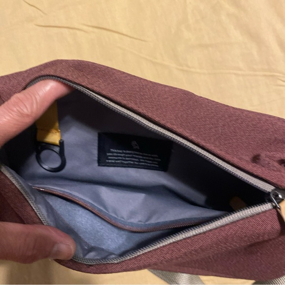 Bellroy maroon and Gray Belt Bag Minimalist Design - Picture 4 of 7